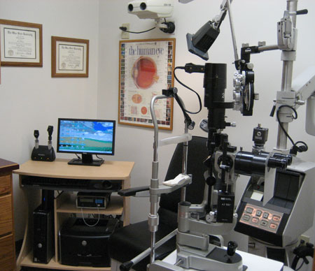 Picture of an exam room